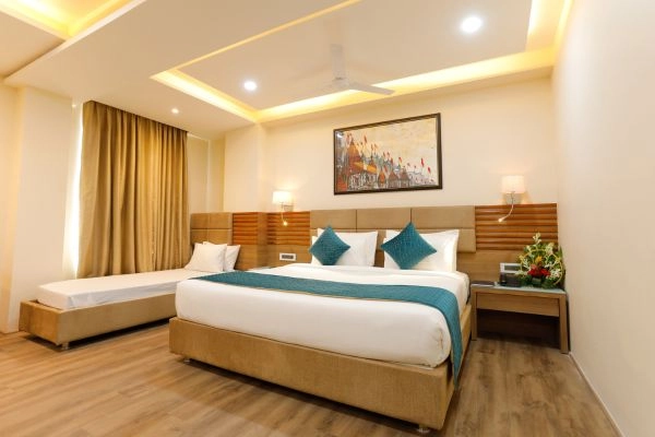 Suite Room Warm Evening Lighting