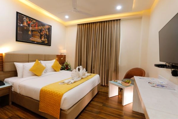Superior Double Room Warm Ambient Lighting